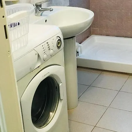 Lägenhet Proper House Iva